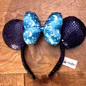 Disney Parks Minnie Ears